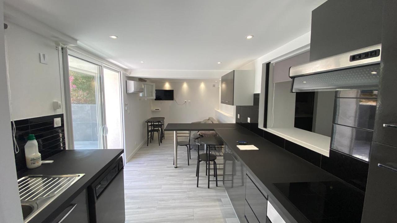 Appartement Palmier 사나리쉬르메르 외부 사진